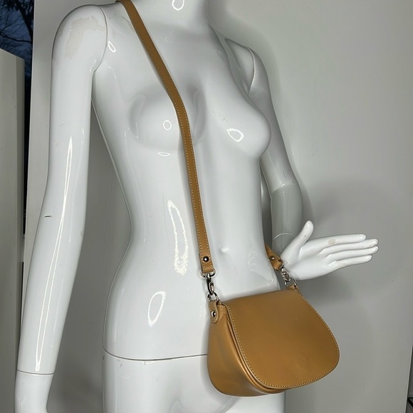 Jane August Camel Tan Brown Leather Crossbody Bag - Picture 2 of 11